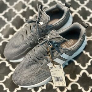 Youth Adidas Swift Run 22